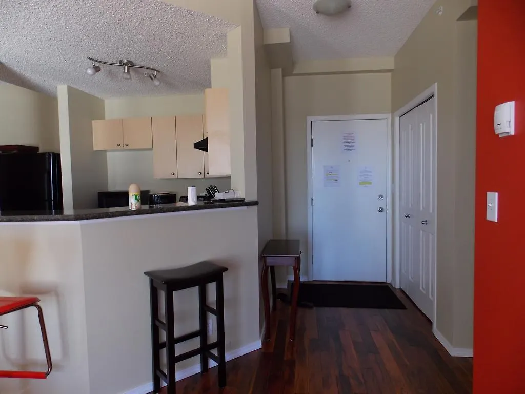 Fastlane Suites In Tarjan Pointe Calgary 0*,