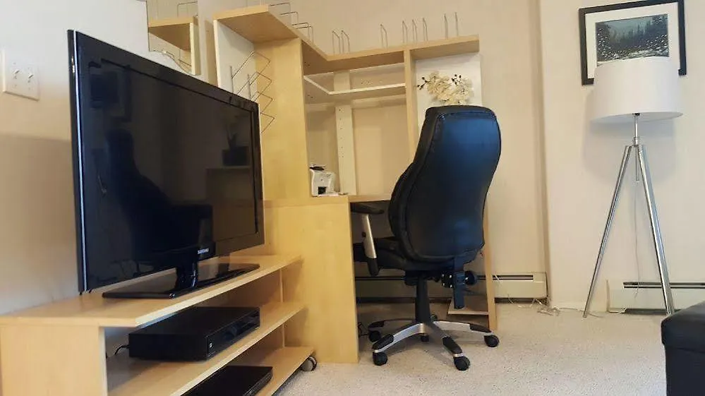 Fastlane Suites In Tarjan Pointe Calgary Canada