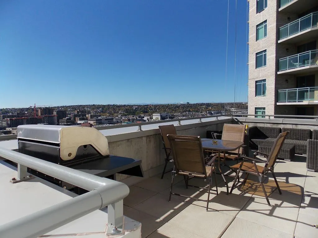 Fastlane Suites In Tarjan Pointe YYC